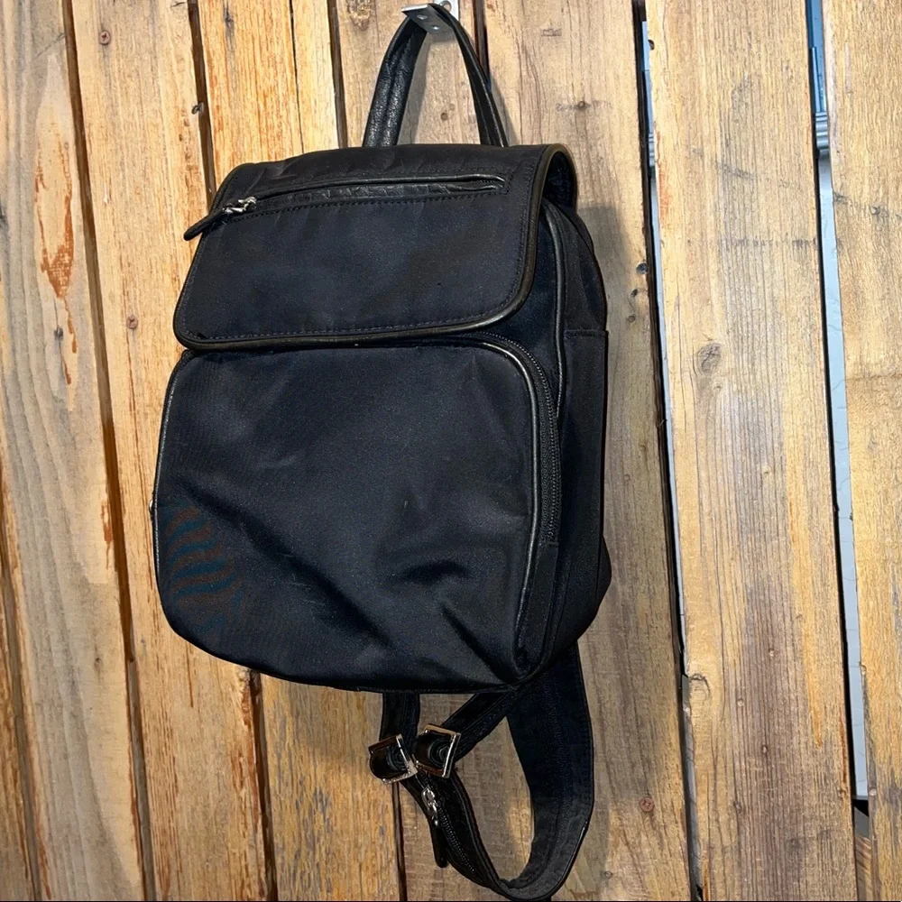 Wilson Mini Backpack